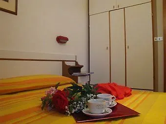 格雷奇安纳酒店 里乔内